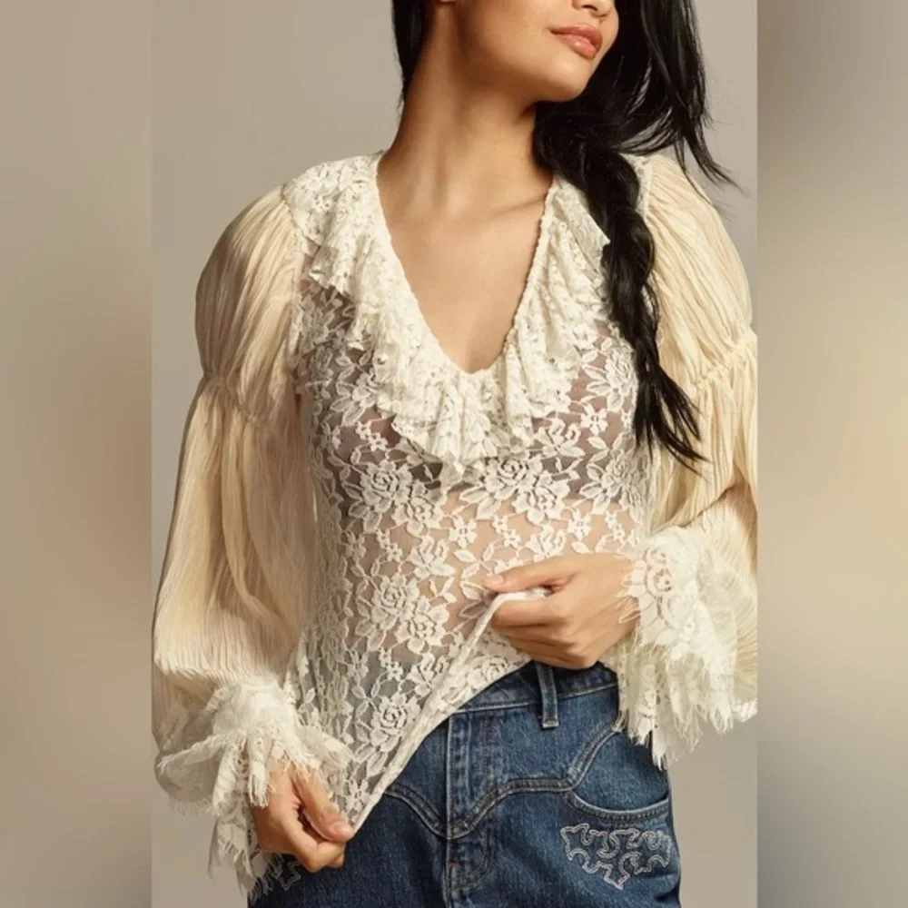 NWT Size M By Anthropologie WideSleeve Sheer Lace Top - Picture 3 of 16
